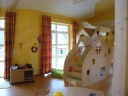 Helles Spielzimmer